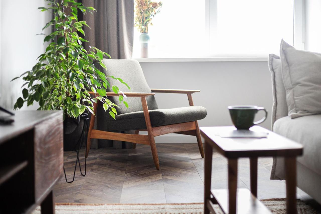 Old-New Apartment In Central คอนัส ภายนอก รูปภาพ