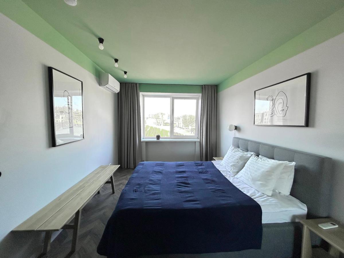 Old-New Apartment In Central คอนัส ภายนอก รูปภาพ